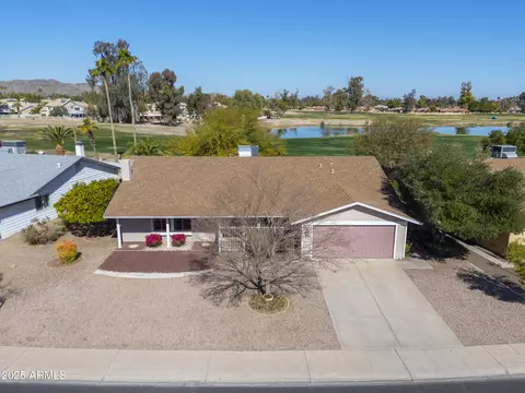 View/Area - 4506 E Arapahoe St, Phoenix, AZ 85044 photo 2 of 7