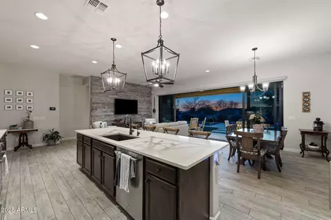 2046 N Red Clf, Mesa, AZ 85207 photo 13
