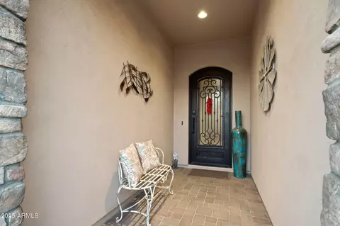 2046 N Red Clf, Mesa, AZ 85207 photo 9