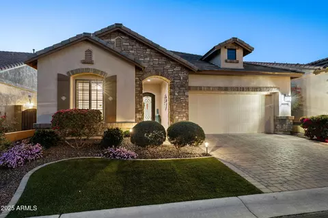 2046 N Red Clf, Mesa, AZ 85207 photo 8