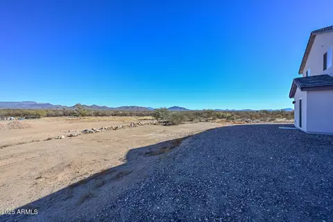 Exterior - 1510 E Red Range Way, Phoenix, AZ 85085 photo 6 of 7