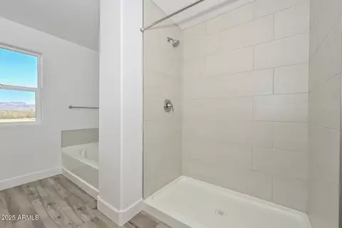 Bath - 1510 E Red Range Way, Phoenix, AZ 85085 photo 3 of 9