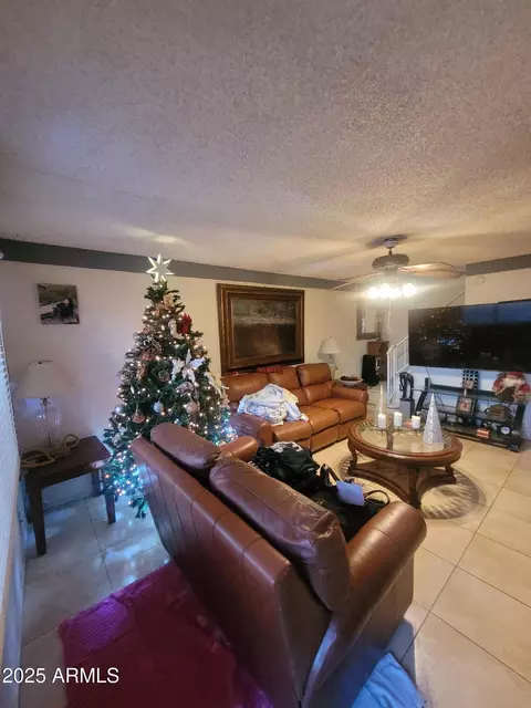 Living - 6830 W Devonshire Ave, Phoenix, AZ 85033 photo 1 of 1