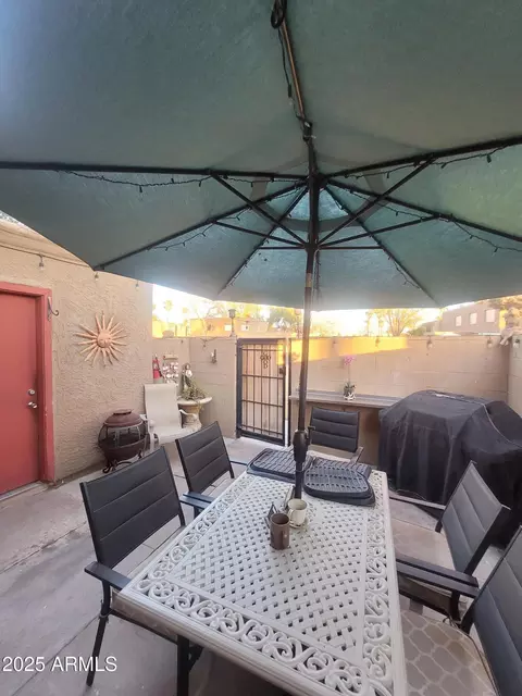 Exterior - 6830 W Devonshire Ave, Phoenix, AZ 85033 photo 1 of 1