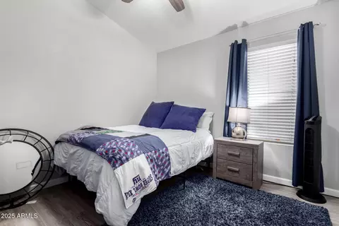 Bedroom - 4411 E Lone Cactus Dr, Phoenix, AZ 85050 photo 1 of 1