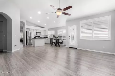 Living - 4411 E Lone Cactus Dr, Phoenix, AZ 85050 photo 5 of 5
