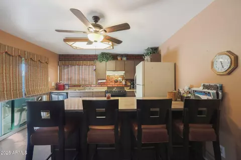 Kitchen - 14637 N 36th Dr, Phoenix, AZ 85053 photo 2 of 4
