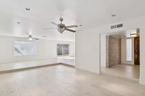 2935 W Dailey St, Phoenix, AZ 85053 photo 7