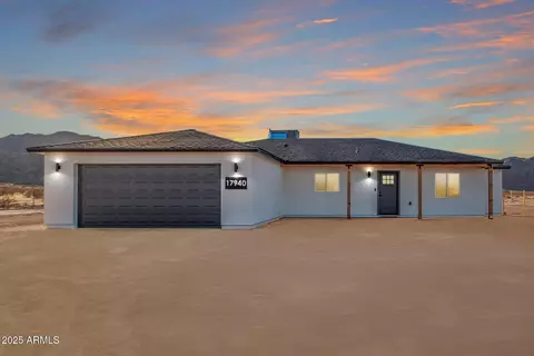 17940 N Luke Ln, Maricopa, AZ 85139