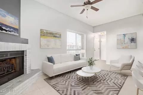 1107 E Villa Rita Dr, Phoenix, AZ 85022