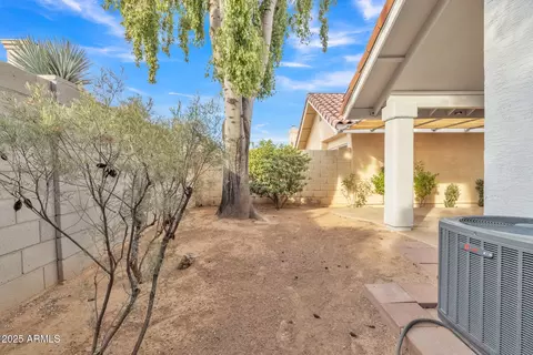 2301 E Santa Rosa Dr, Gilbert, AZ 85234 photo 18