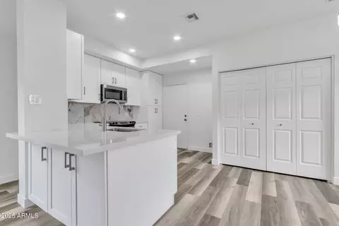 2301 E Santa Rosa Dr, Gilbert, AZ 85234 photo 8