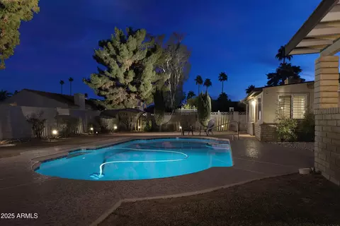 Exterior - 15021 N 7th Dr, Phoenix, AZ 85023 photo 2 of 3