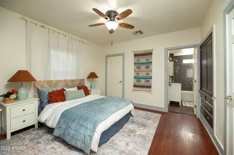 Bedroom - 1305 E Brill St, Phoenix, AZ 85006 photo 4 of 4
