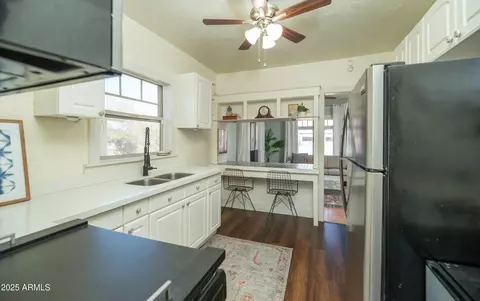 Kitchen - 1305 E Brill St, Phoenix, AZ 85006 photo 2 of 2