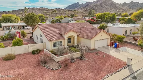 2365 E Shea Blvd, Phoenix, AZ 85028 photo 3