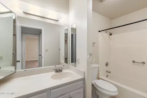 1221 E Palacio Dr, Phoenix, AZ 85014 photo 23