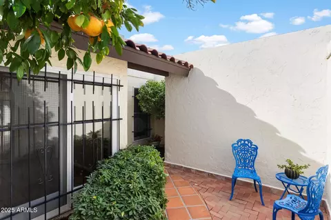 1221 E Palacio Dr, Phoenix, AZ 85014 photo 4