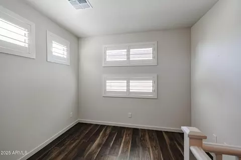 Entry Way - 3548 E Tina Dr, Phoenix, AZ 85050 photo 2 of 3