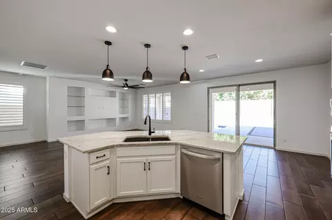 Kitchen - 3548 E Tina Dr, Phoenix, AZ 85050 photo 3 of 4