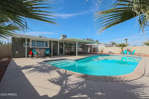 10722 W El Rancho Dr, Sun City, AZ 85351