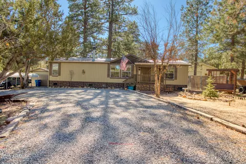 1981 Rustling Pine Dr, Overgaard, AZ 85933 photo 3
