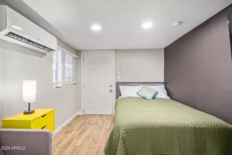 Bedroom - 1708 E Verde Ln, Phoenix, AZ 85016 photo 6 of 8