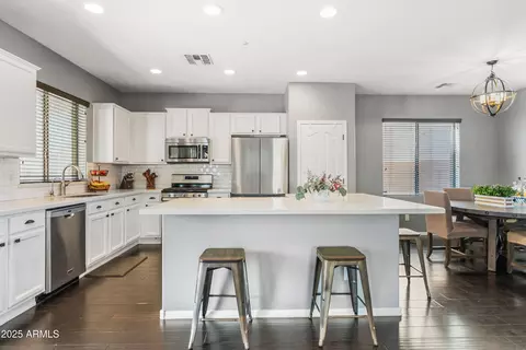 3475 E Pinot Noir Ave, Gilbert, AZ 85298 photo 7
