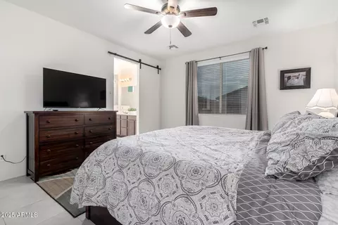 Bedroom - 7515 W Warner St, Phoenix, AZ 85043 photo 2 of 6