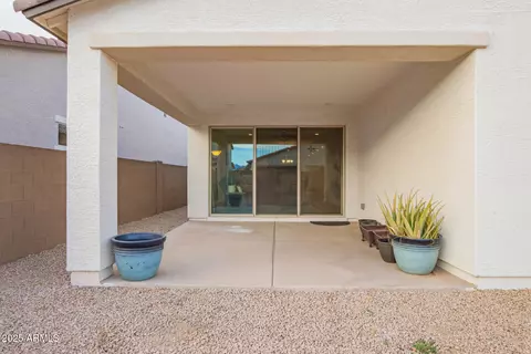 Exterior - 7515 W Warner St, Phoenix, AZ 85043 photo 2 of 6