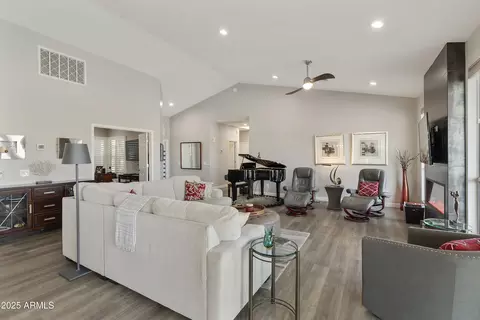 10232 E Lambert Dr, Sun Lakes, AZ 85248 photo 9