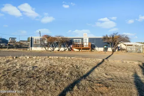 16062 S Indian Bend Dr, Cordes Lakes, AZ 86333