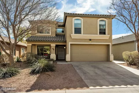 77 W Diamond Trl, San Tan Valley, AZ 85143