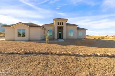 Exterior - 9170 S Hackney Pl, Hereford, AZ 85615 photo 1 of 8