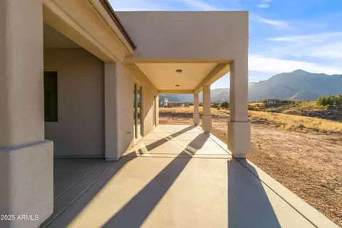 Exterior - 9170 S Hackney Pl, Hereford, AZ 85615 photo 3 of 8