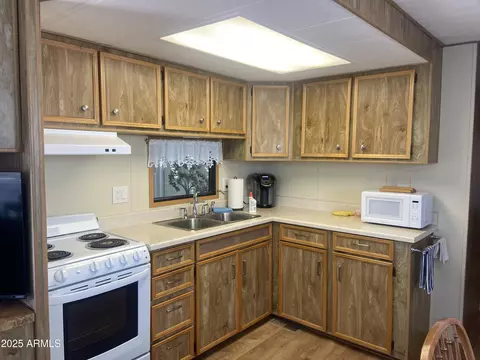 1506 S Omaha Dr, Apache Junction, AZ 85119 photo 10