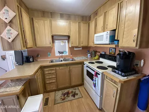 1281 S Sioux Dr, Apache Junction, AZ 85119 photo 12