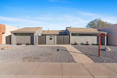 7528 E 1st St, Scottsdale, AZ 85251
