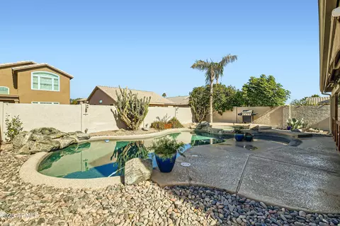 4702 E Lavender Ln, Phoenix, AZ 85044 photo 23