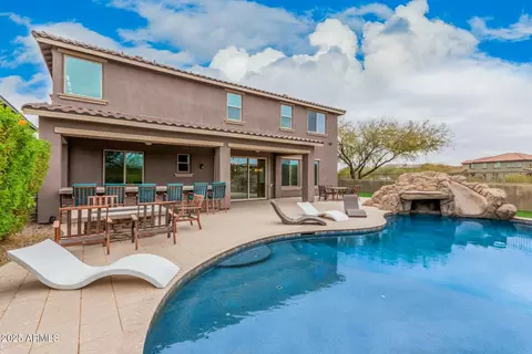 Exterior - 3650 E Sinclair St, Phoenix, AZ 85050 photo 9 of 18