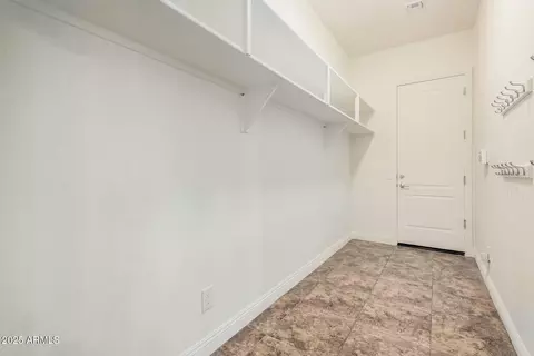 Entry Way - 3650 E Sinclair St, Phoenix, AZ 85050 photo 6 of 6