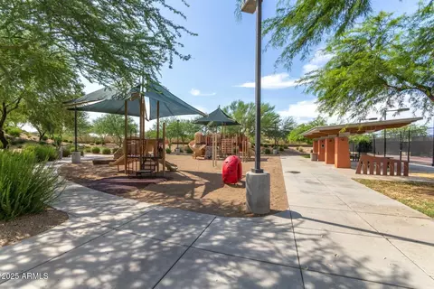 View/Area - 3650 E Sinclair St, Phoenix, AZ 85050 photo 1 of 6