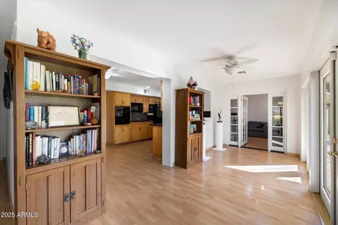 Entry Way - 623 E Winter Drive Dr, Phoenix, AZ 85020 photo 1 of 3