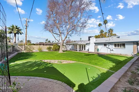 Exterior - 623 E Winter Drive Dr, Phoenix, AZ 85020 photo 11 of 21
