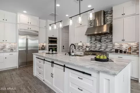 Kitchen - 9623 E Sector Dr, Mesa, AZ 85212 photo 2 of 5