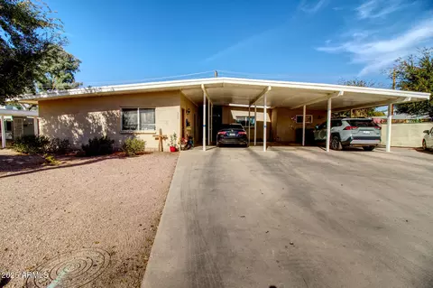 1350 W Garden Cir, Mesa, AZ 85201