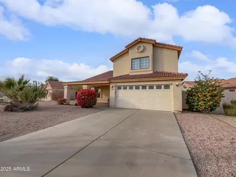 3732 E South Fork Dr, Phoenix, AZ 85044