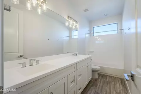 Bath - 3128 E Cheryl Dr, Phoenix, AZ 85028 photo 2 of 2
