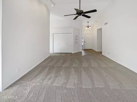 1517 E Piute Ave, Phoenix, AZ 85024 photo 3