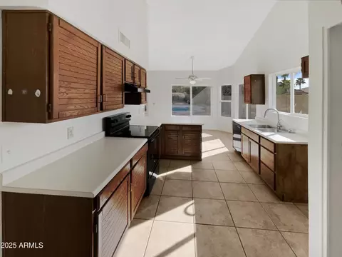 1517 E Piute Ave, Phoenix, AZ 85024 photo 13